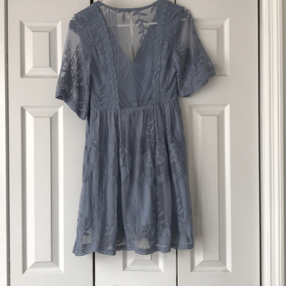 Dress - Picture 2 of 4